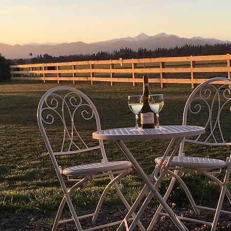 Bentleys Country Stay Hawarden Esterno foto