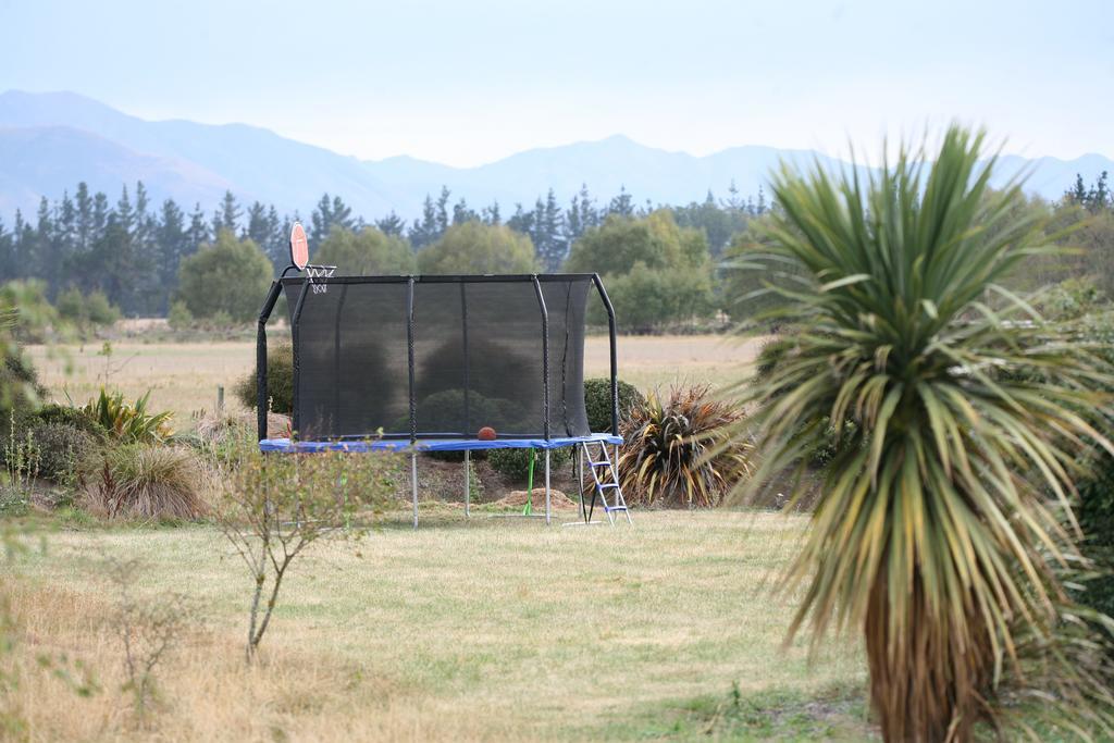 Bentleys Country Stay Hawarden Esterno foto