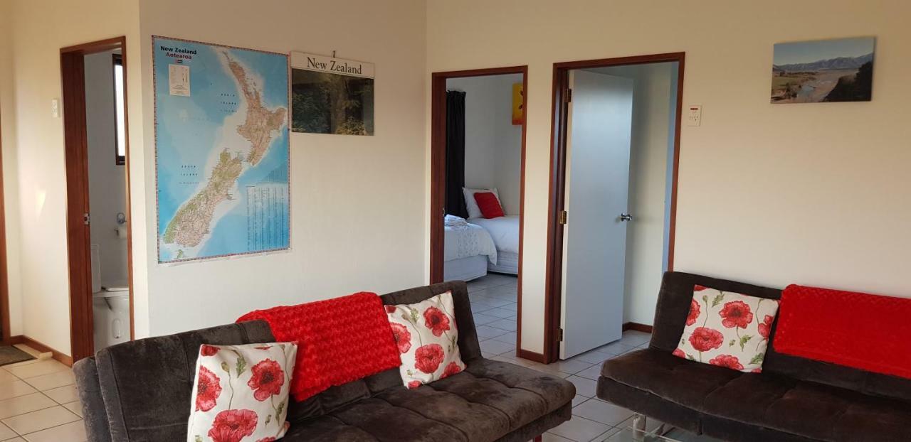 Bentleys Country Stay Hawarden Esterno foto