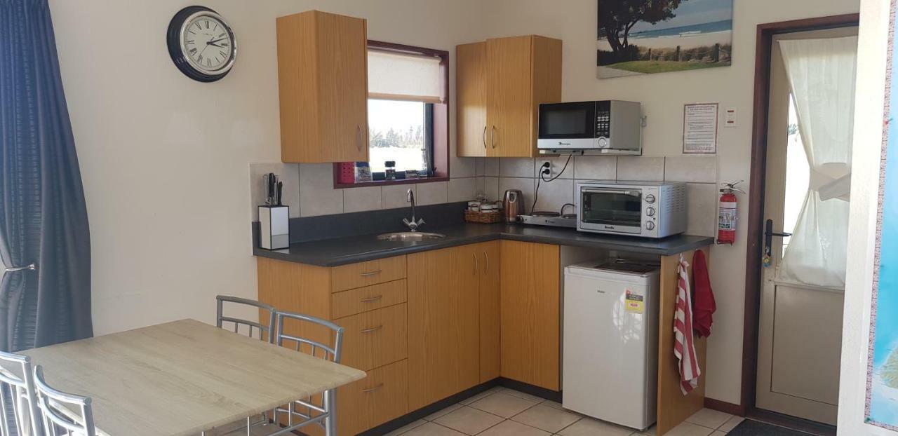 Bentleys Country Stay Hawarden Esterno foto